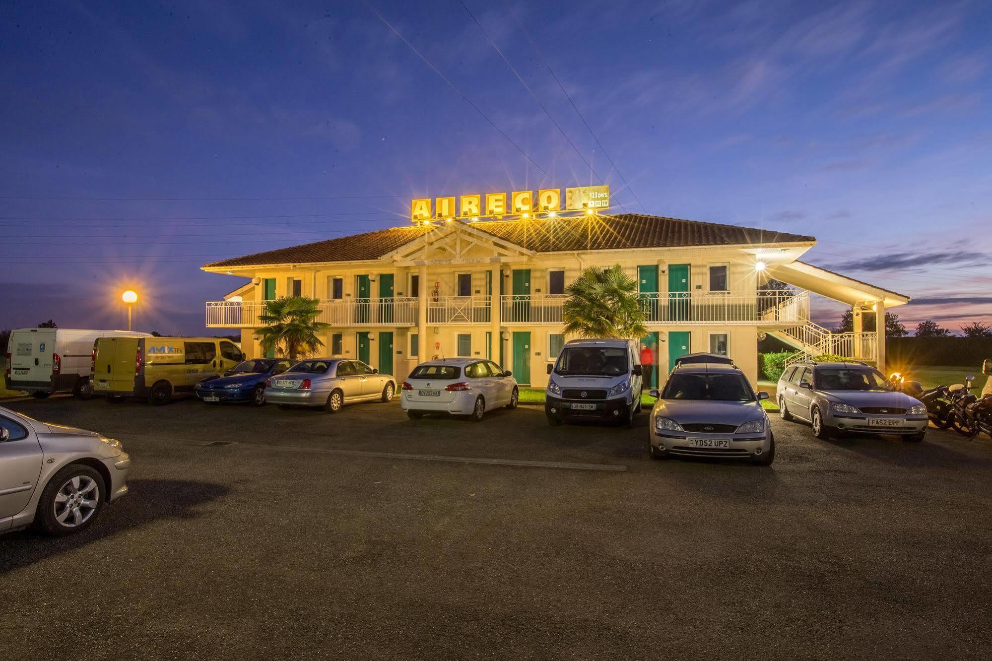 Aireco Hotel Cazeres-sur-l'Adour Ngoại thất bức ảnh